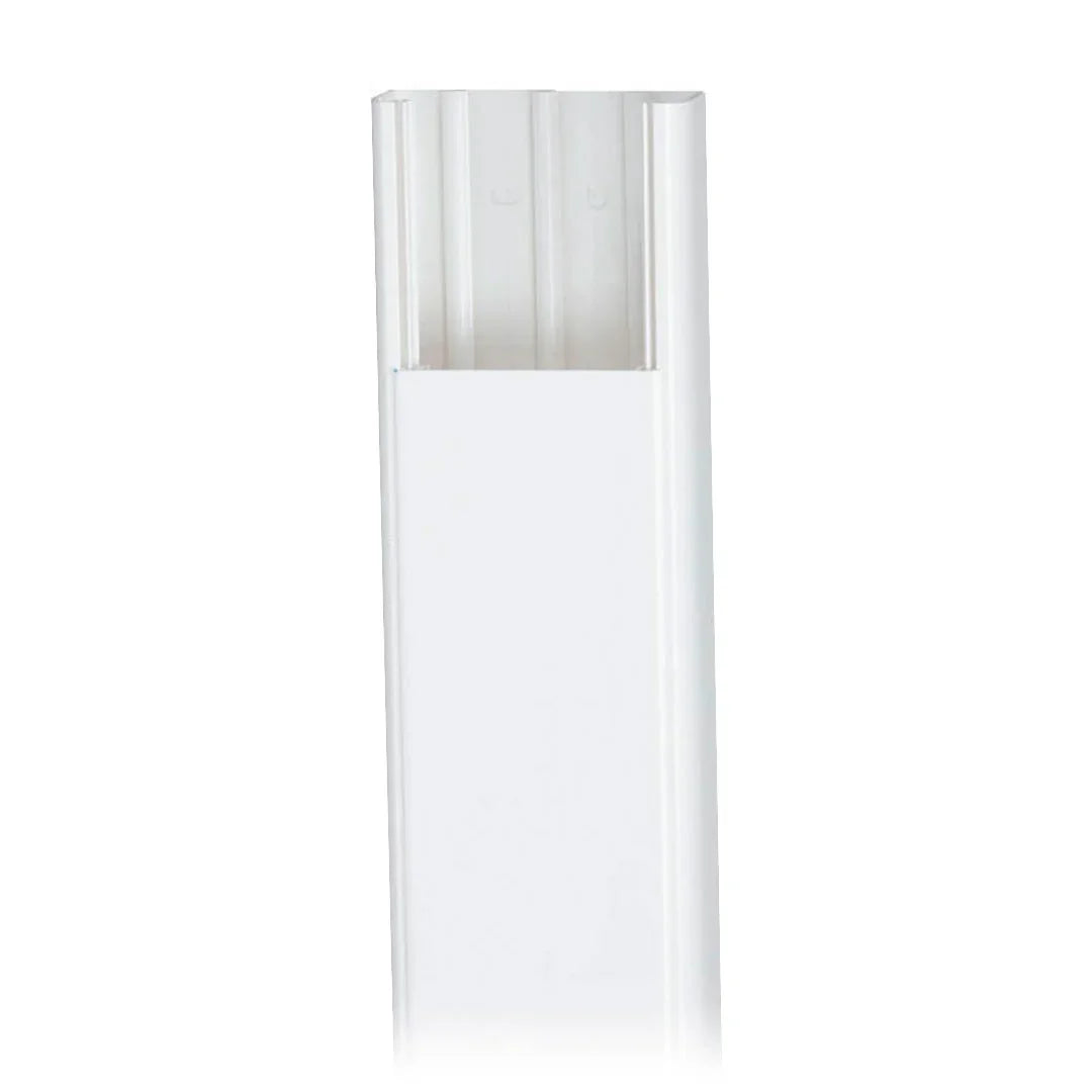 LEGRAND 010422 Canaleta Blanca Sin Tapa 105x50mm por Metro