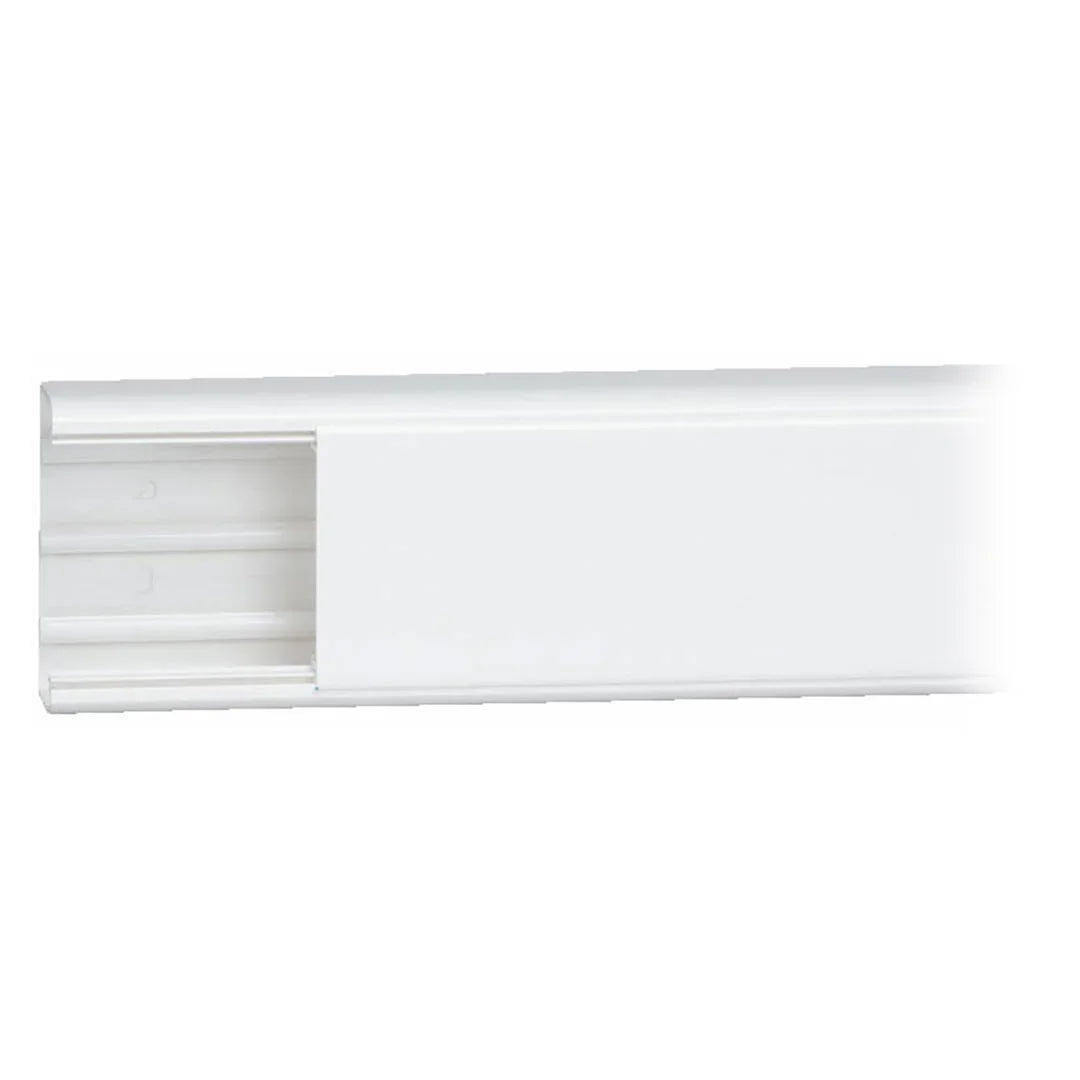 LEGRAND 010422 Canaleta Blanca Sin Tapa 105x50mm por Metro