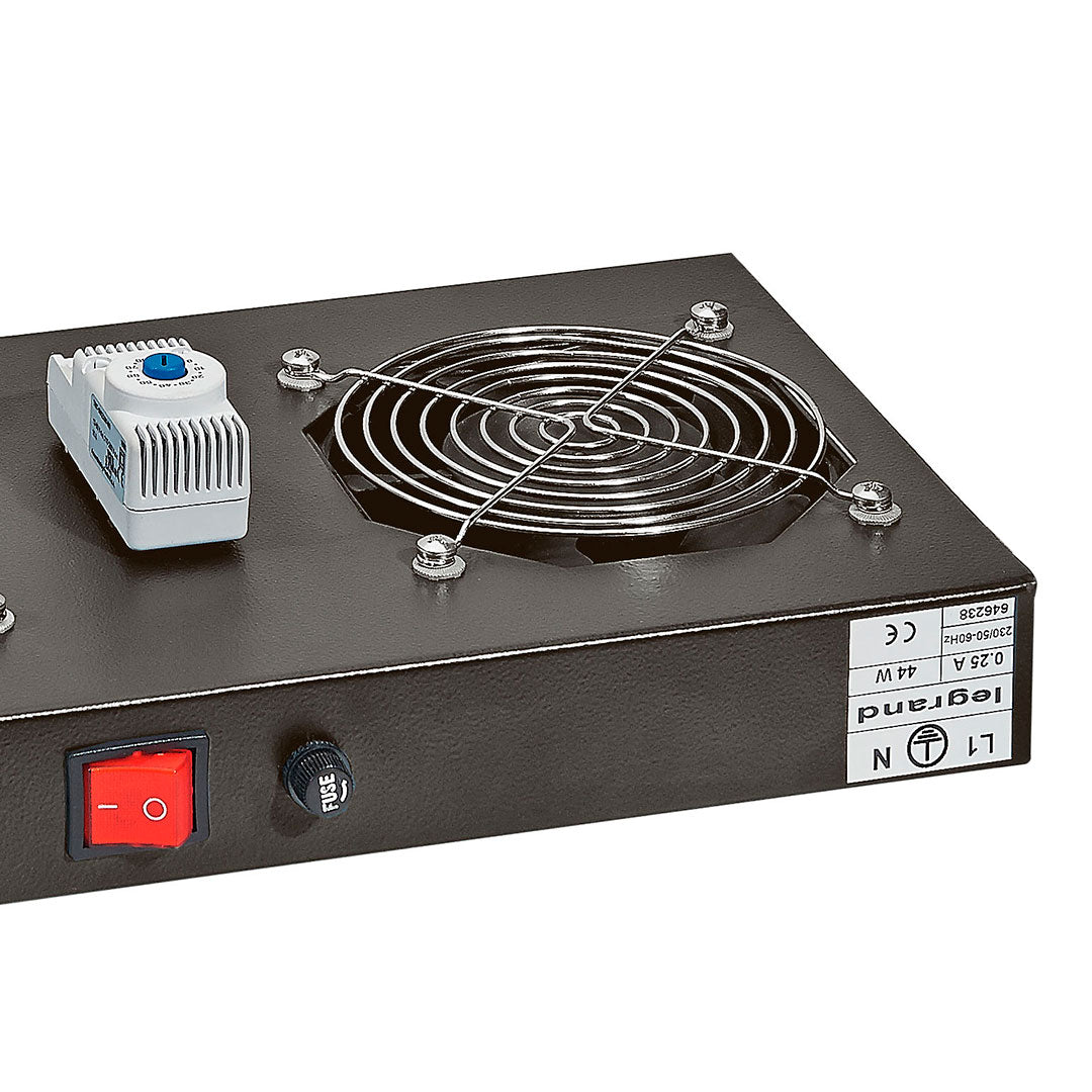LEGRAND 646238 Kit de Ventiladores Para Gabinete de pared