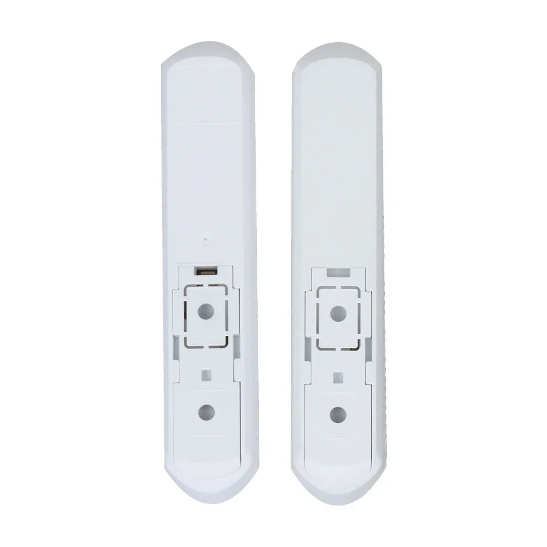 Sensor magnético blanco para alarma de seguridad, montaje en puerta o ventana, vista frontal.