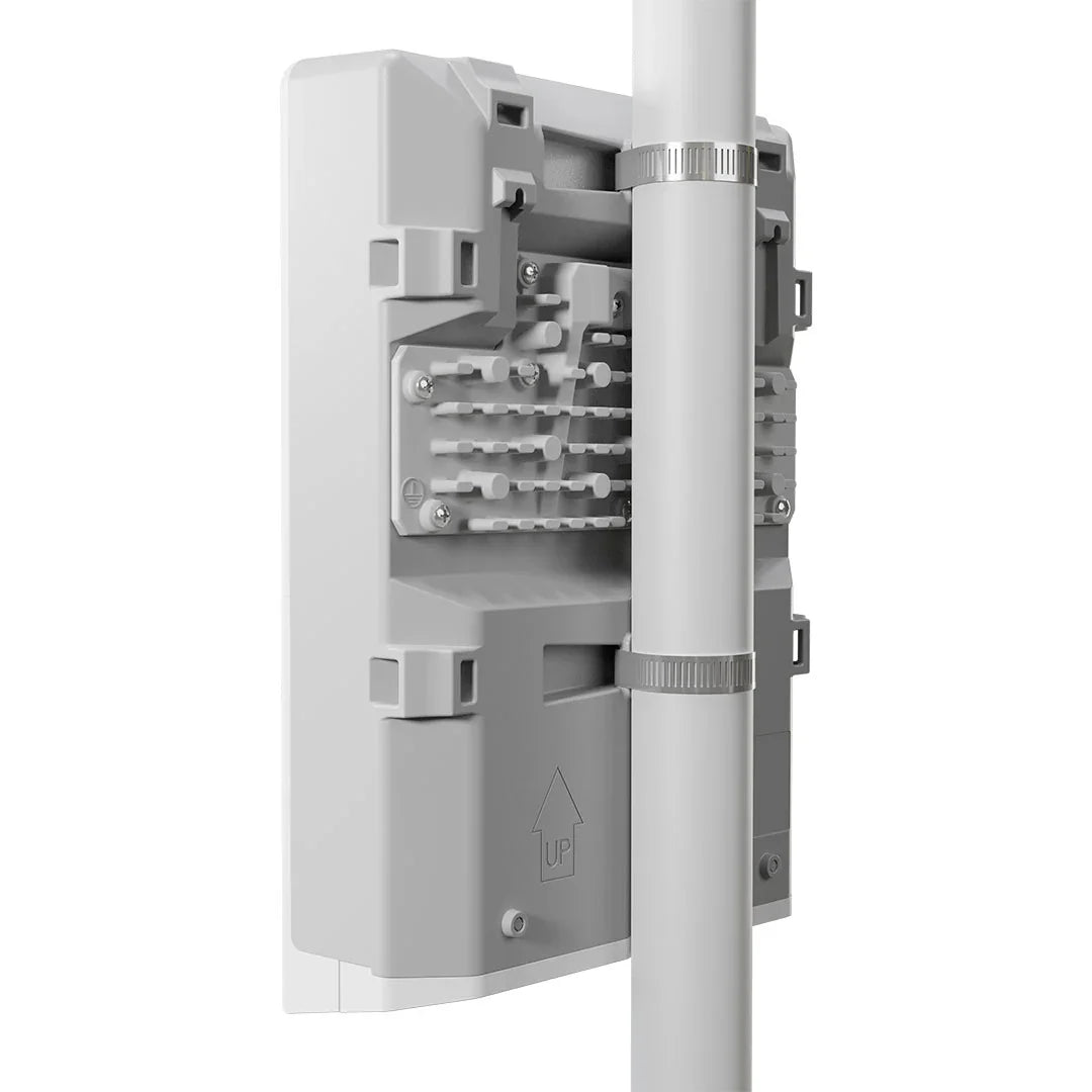 MIKROTIK CRS318-16P-2S+OUT NETPOWER 16P Switch Para Exterior 16 Puertos PoE y 2 Puertos SFP+
