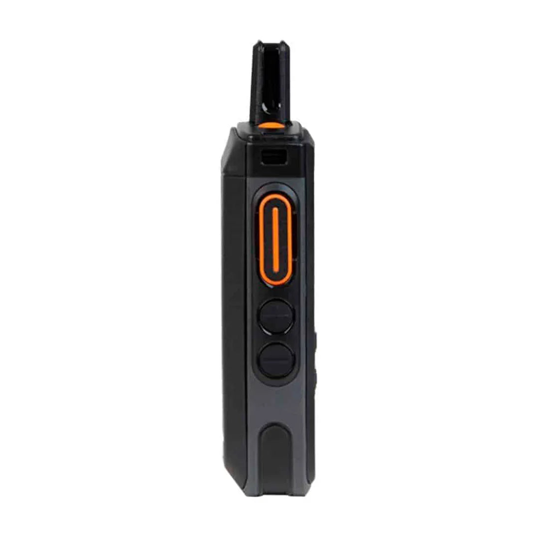 HYTERA PNC360S Radio Handy PoC LTE ultra compacto 1GB+8GB WIFI BT GPS 4G red celular IP67, no incluye licencia