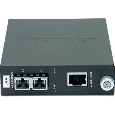 Convertidor de medios de red TRENDnet con puertos de fibra óptica y ethernet, color gris.