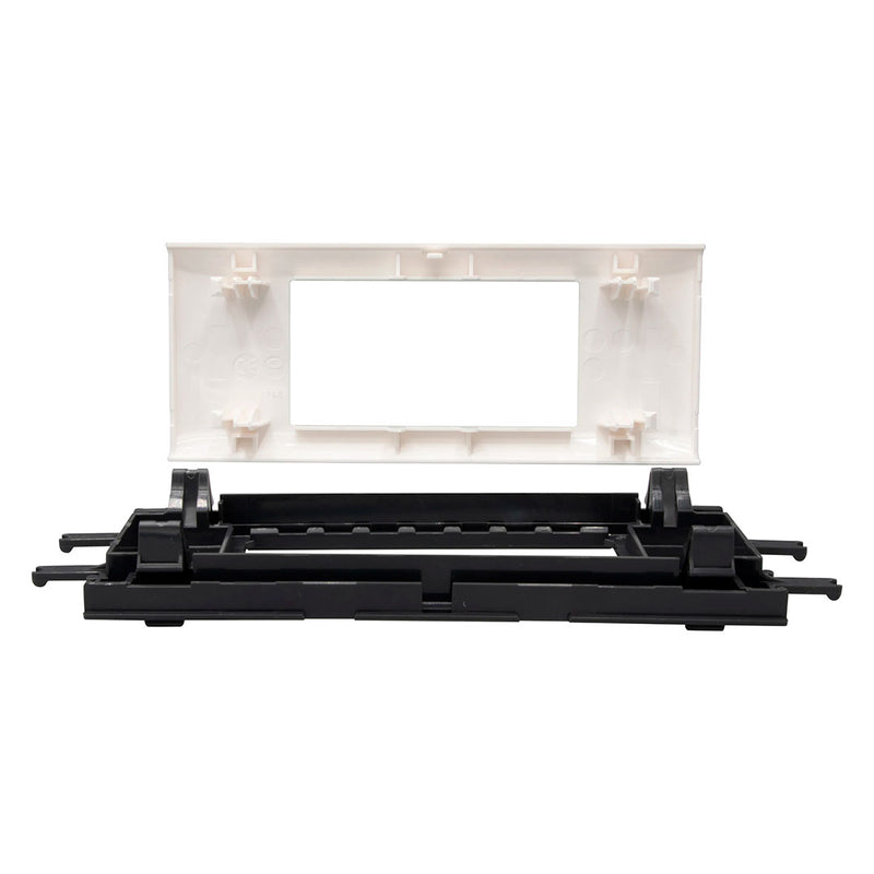 LEGRAND 010954 Soporte Mosaic Para 4 Modulos DLP Tapa 65mm
