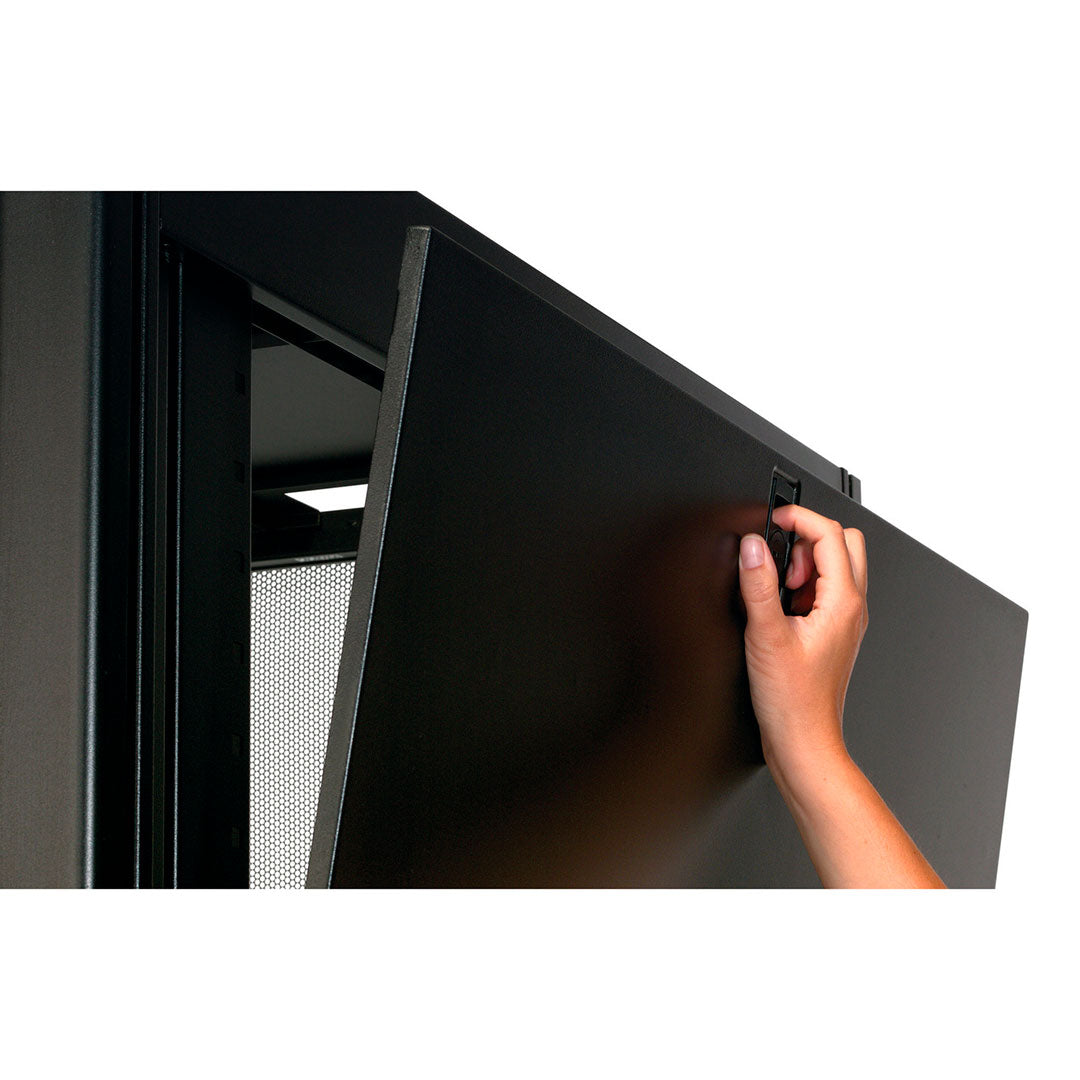 APC AR3100 Gabinete para servidores NetShelter SX 42RU 600mm x 1070mm con paneles laterales
