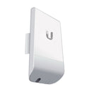 UBIQUITI LOCOM5 Acces Point CPE M5 13dBi 150mb, 10/100