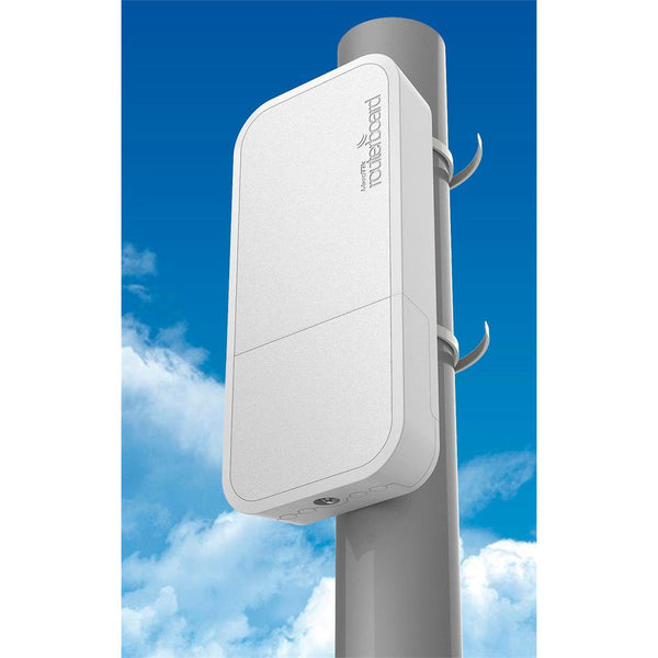 MIKROTIK RBwAPR-2nD&R11e-LTE Modem con WIFI4 1 interfaz fast ethernet y una ranura mini SIM