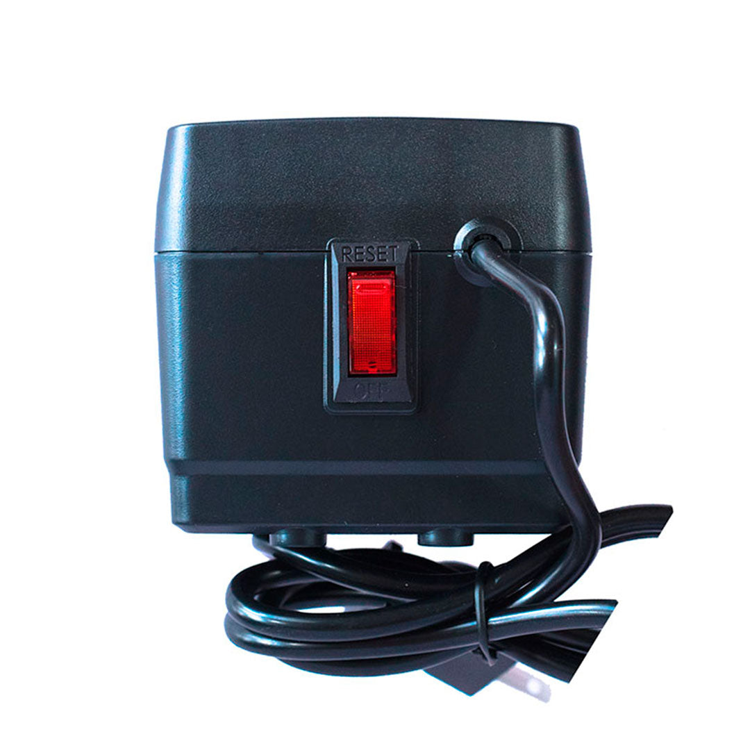 SMARTBITT SBAVR2202 Estabilizador 8 Tomas 2200VA/1100W 220VAC