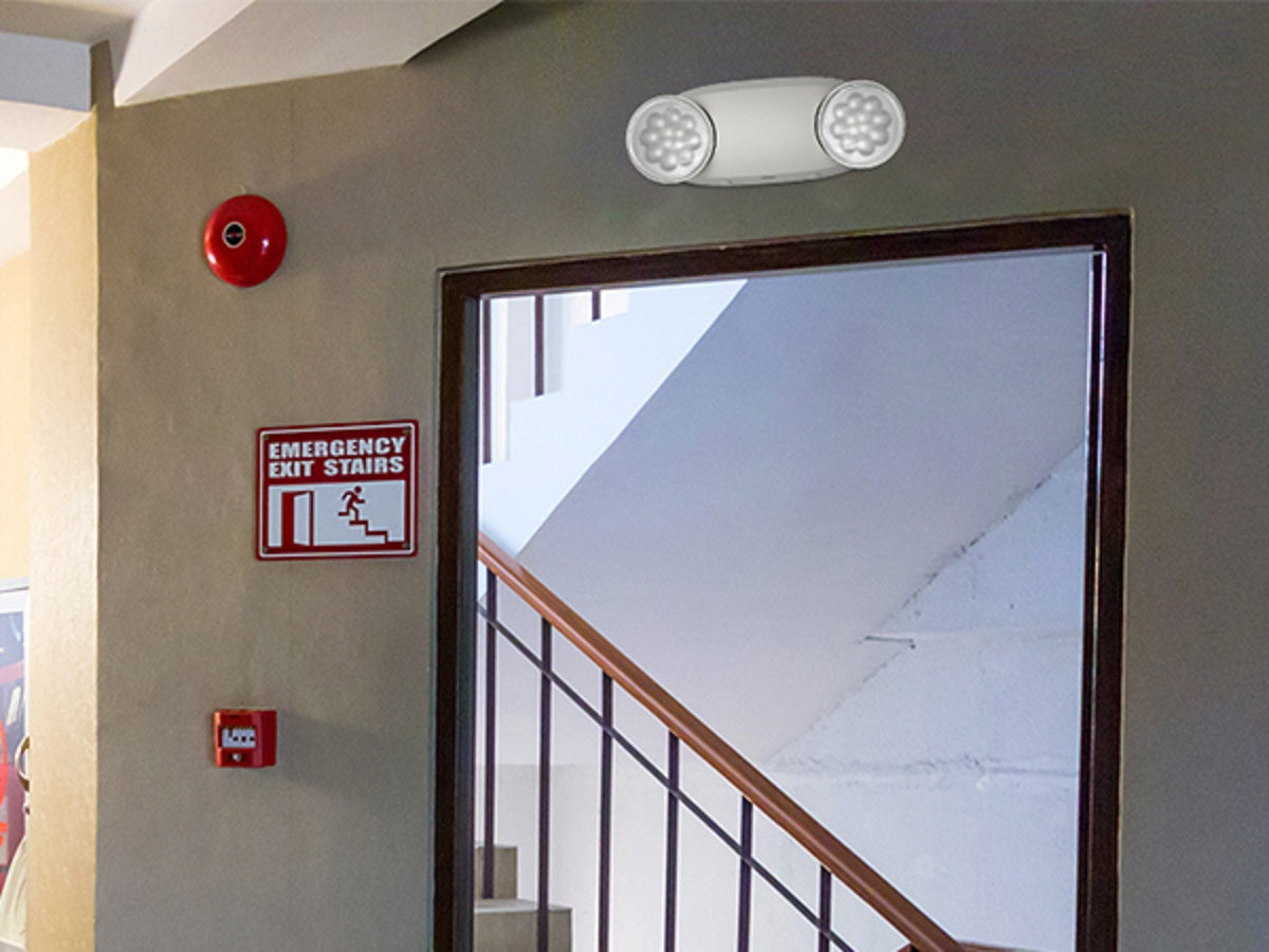 ACEERIS ACEE72-SMD Luz de emergencia 72 Leds 300 Lúmenes 9 horas de autonomía