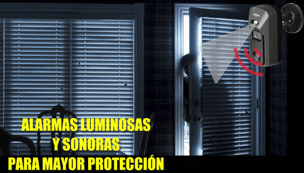 Cámara de vigilancia Dahua con sensor PIR, alarma luminosa y sonora, instalada en interior
