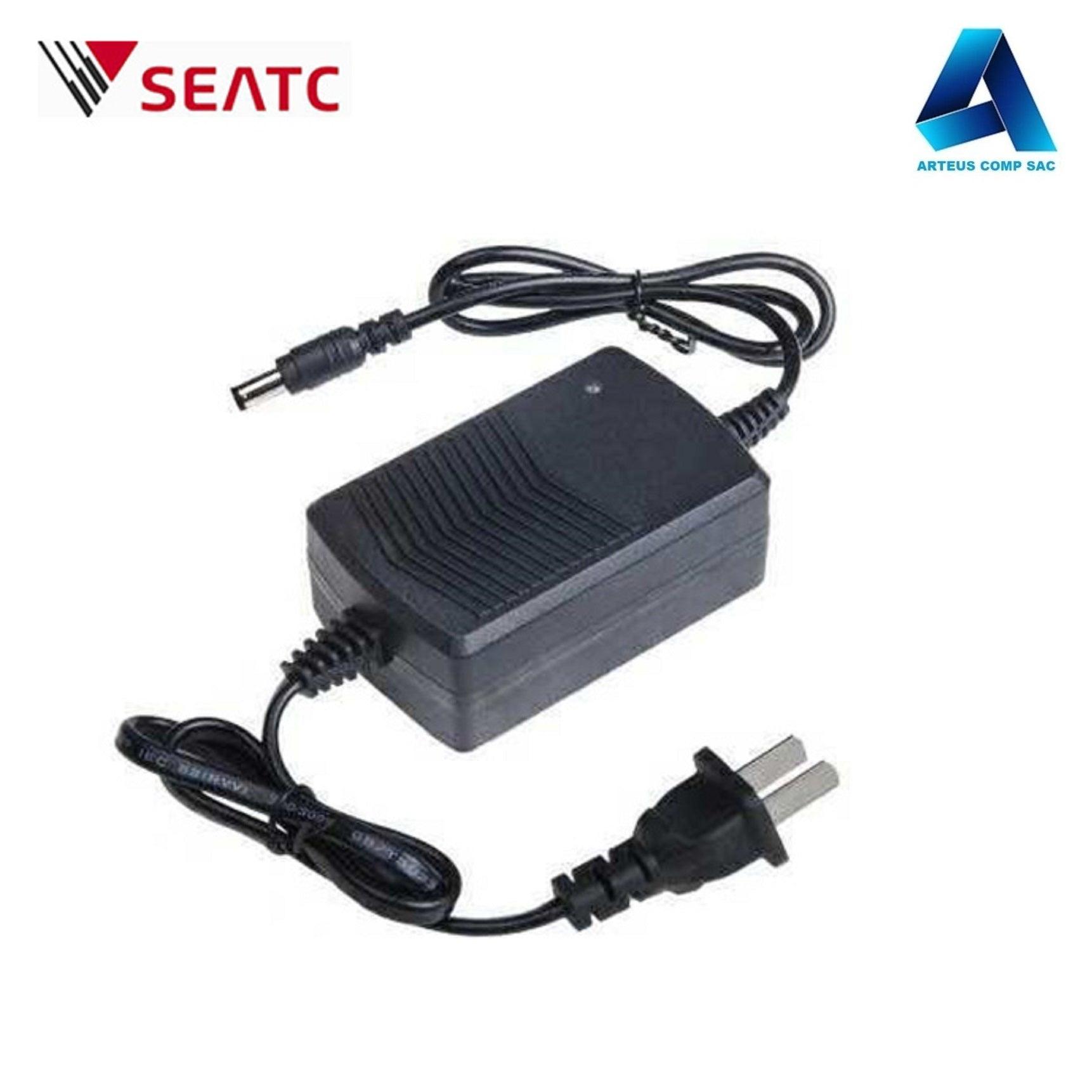 Fuente de alimentación 12V 1A con cable y enchufe para cámaras de seguridad.